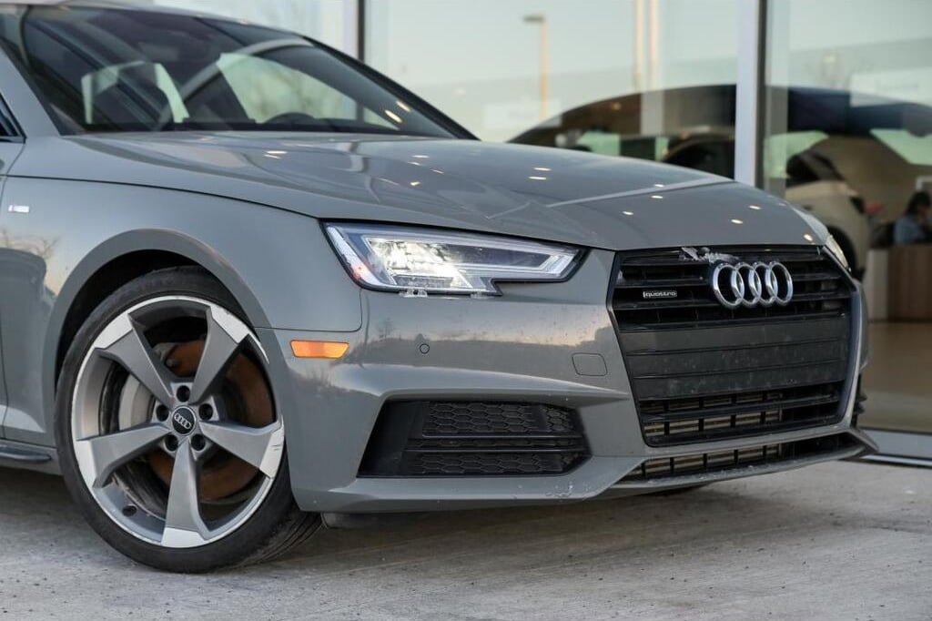 Audi A4 Tech S line 4-door sedan grey