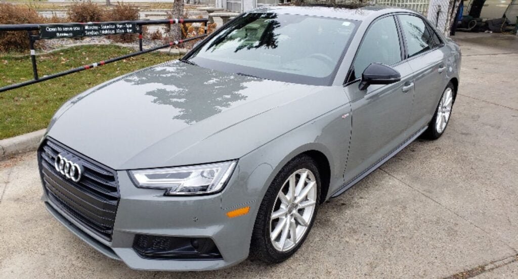 Audi A4 Tech S line 4-door sedan grey
