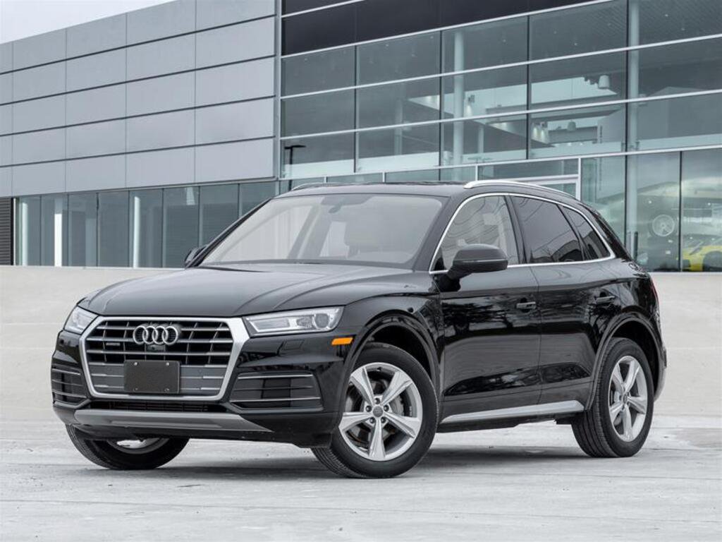 Audi Q5 2.0T Progressiv quattro 4-door suv black