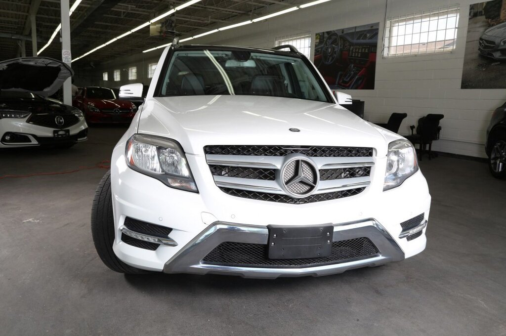 Mercedes-Benz GLK-Class 4-door suv white