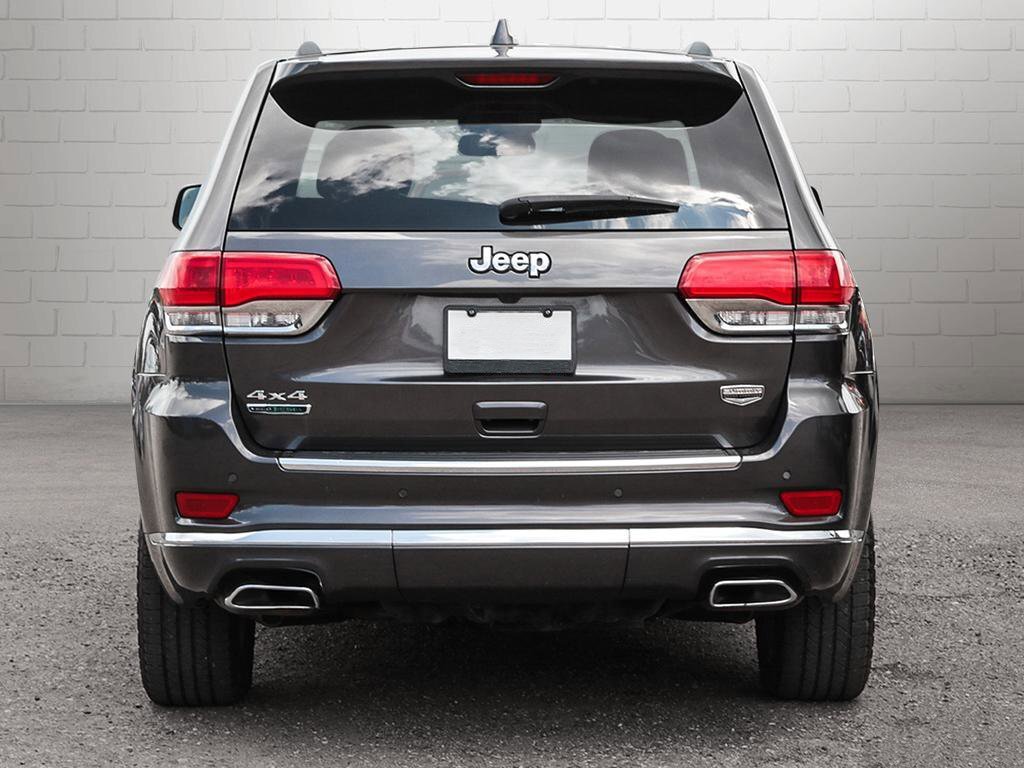 Jeep Grand Cherokee 4-door suv black